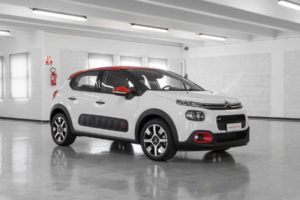 Citroen C3 Bianca Tetto Rosso Capsule Red km0 Profilo