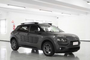 Citroen C4 Cactus Bluehdi 100 CV Shine Grigio Shark