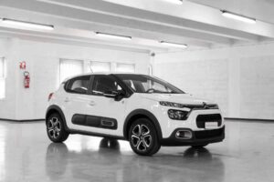 Citroen c3 restyling c-series bianca km0 lato