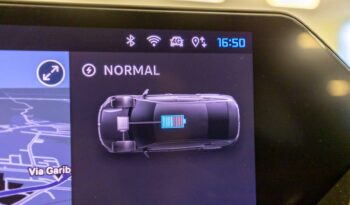 Citroen interni c4x elettrica shine pack rosso km0 display