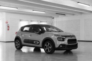 Citroen c3 restyling plus soft sand tetto nero km0 lato