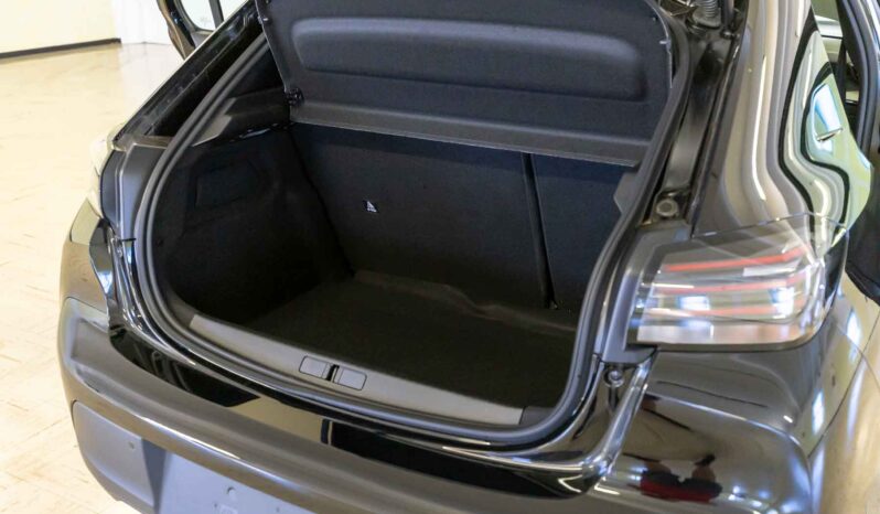 Peugeot interni 208 active nero km0 baule