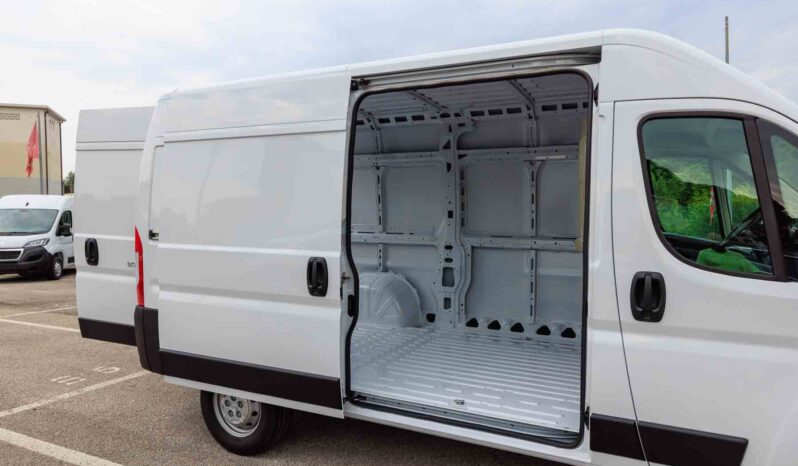 Peugeot boxer 333 l2 h2 140CV bianco km0 porte laterali